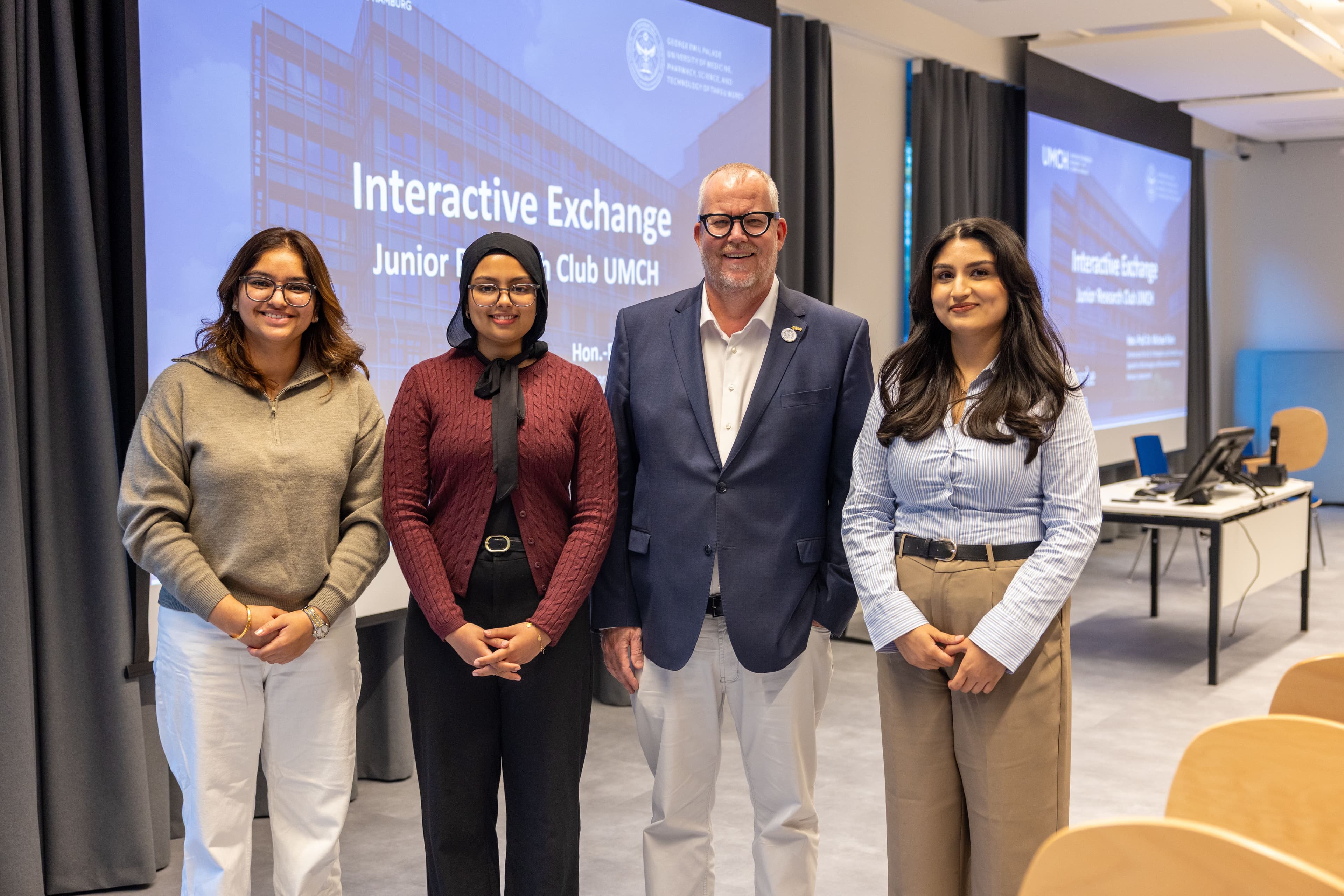 Hon.-Prof. Dr. Michael Klein, Director of the Department of Orthopedics and Trauma Surgery at Klinikum Lüdenscheid, joined the Pediatrics & Pediatric Surgery Society and the Junior Research Club